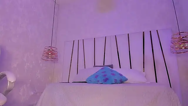 Meghan stonne  online show from 01-31-25, 07:18