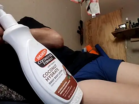 sausylolly online show from 11-26-25, 11:00