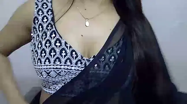 Snapshot of mahira_999 chatting on 01-10-25, 08:51 mahira 999 online show from 01-10-25, 08:51