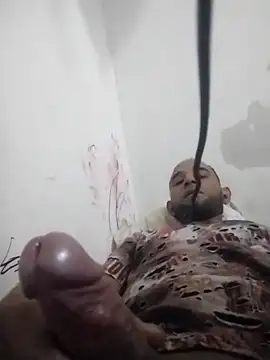 DkBillsLife1993 online show from 12-05-25, 04:32