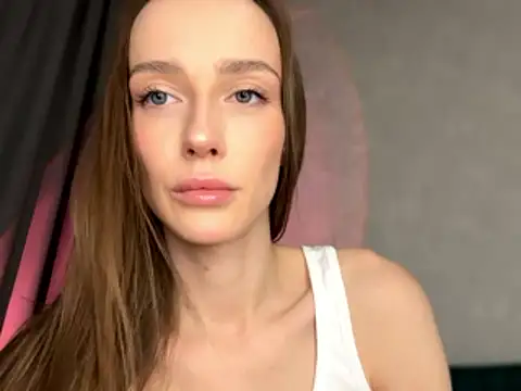 Kira Quinn online show from 01-16-26, 06:39