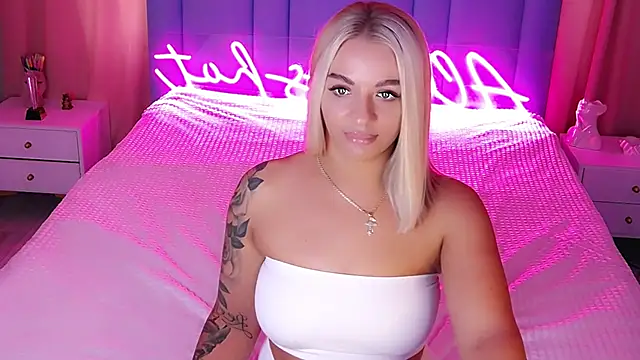 AllwaysHotJ online show from 09-22-25, 02:13