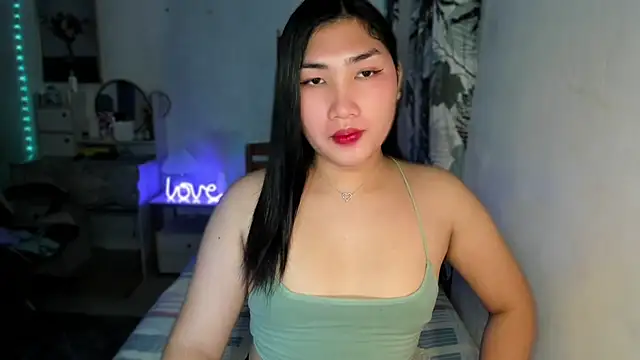 Miss Deliciousness online show from 02-06-25, 03:52