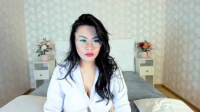 Snapshot of NatsumiHun chatting on 02-08-25, 07:15 NatsumiHun online show from 02-08-25, 07:15