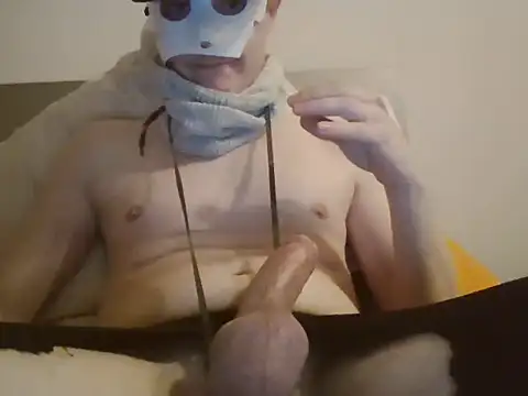 iluvhottenns online show from 02-21-25, 05:42