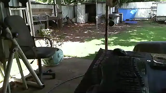 herbie010666 online show from 02-07-25, 05:10