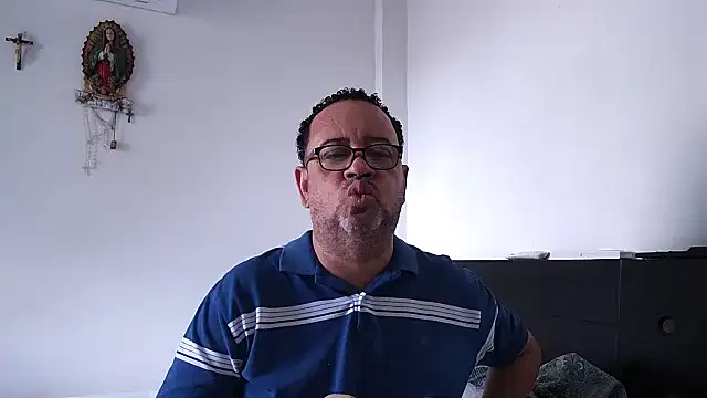 djtomxxx2777 online show from 10-18-25, 03:02