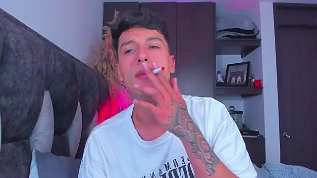 Snapshot of I_Gabriel chatting on 01-16-25, 10:34 I Gabriel online show from 01-16-25, 10:34