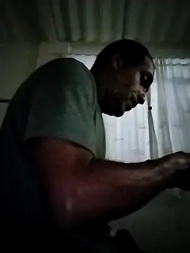 Snapshot of Henrifalcao chatting on 12-29-24, 08:44 Henrifalcao online show from 12-29-24, 08:44