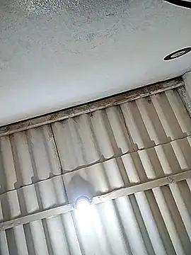 Snapshot of Henrifalcao chatting on 10-14-25, 03:29 Henrifalcao online show from 10-14-25, 03:29