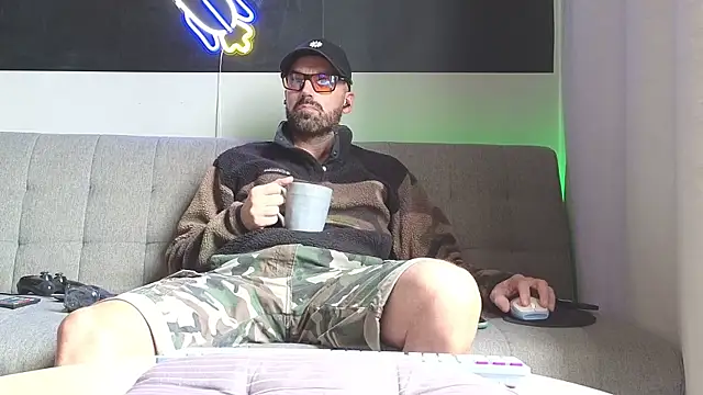 MattxFeet online show from 09-28-25, 12:21