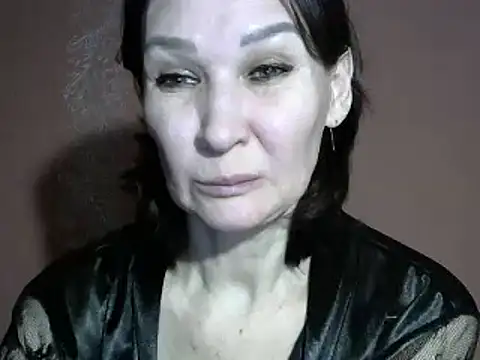 Snapshot of PrettyAndWild chatting on 03-21-25, 05:12 PrettyAndWild online show from 03-21-25, 05:12