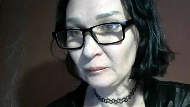 Snapshot of PrettyAndWild chatting on 06-26-26, 02:43 PrettyAndWild online show from 06-26-26, 02:43