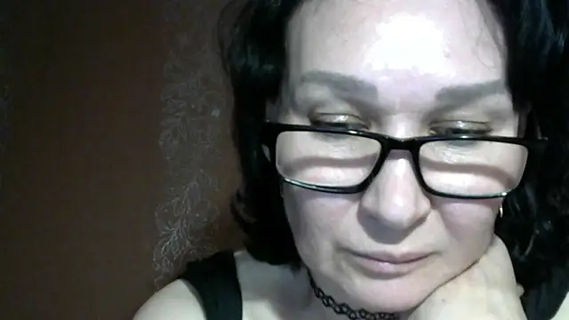 Snapshot of PrettyAndWild chatting on 07-05-26, 02:13 PrettyAndWild online show from 07-05-26, 02:13