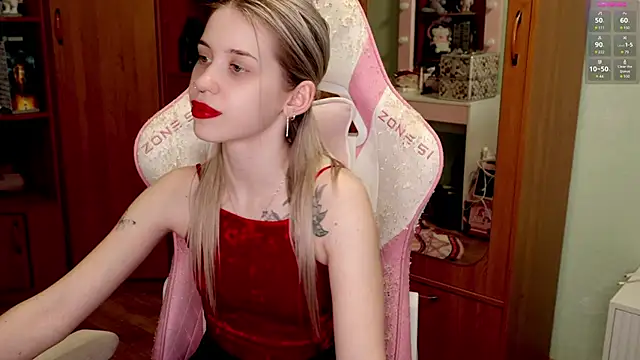 ho1yho1e online show from 03-02-25, 05:58