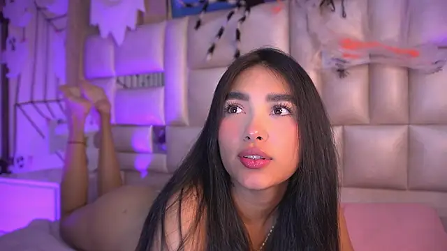 Snapshot of katy_rioss chatting on 10-30-25, 12:17 katy rioss online show from 10-30-25, 12:17