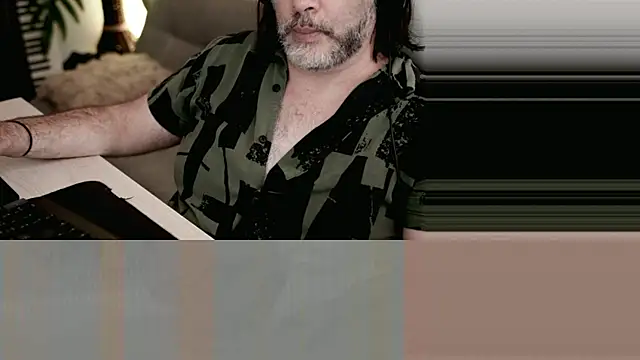 Snapshot of Sanders_White chatting on 01-27-25, 06:31 Sanders White online show from 01-27-25, 06:31