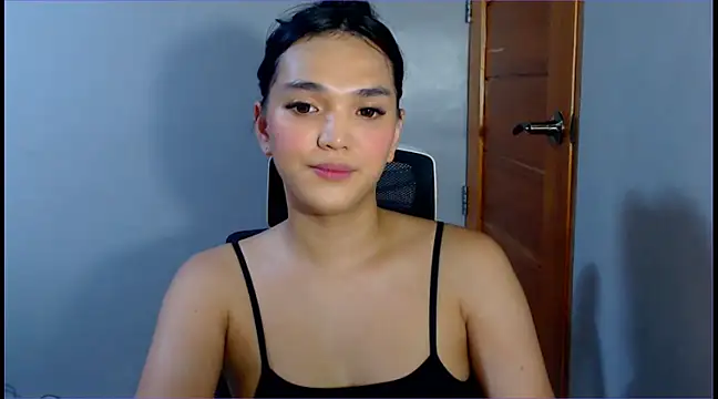 WONDERWOMAN2023 online show from 01-25-25, 02:37