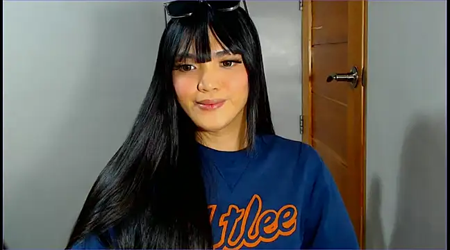 WONDERWOMAN2023 online show from 03-23-25, 03:32