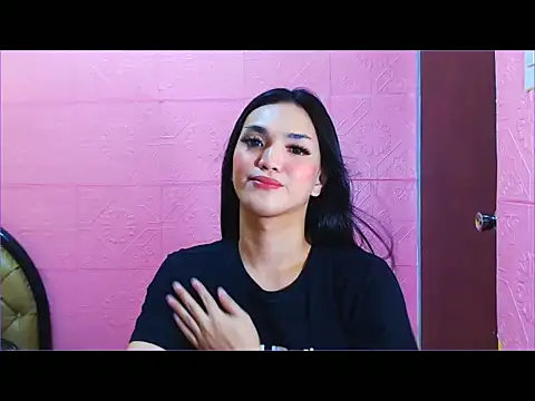 WONDERWOMAN2023 online show from 09-22-25, 11:29