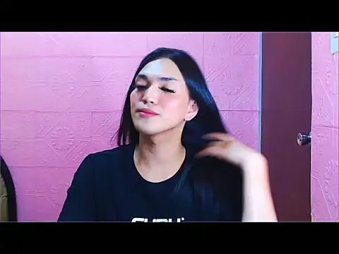 WONDERWOMAN2023 online show from 10-03-25, 06:05