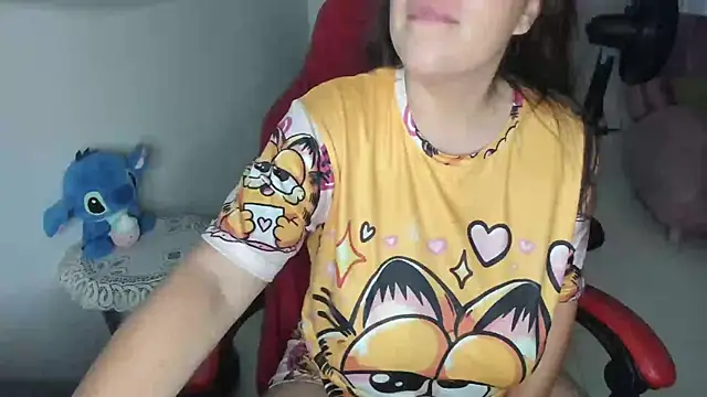 Snapshot of valery_adams1 chatting on 02-10-25, 03:46 valery adams1 online show from 02-10-25, 03:46