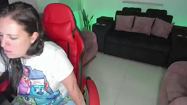 Snapshot of valery_adams1 chatting on 02-22-25, 05:34 valery adams1 online show from 02-22-25, 05:34