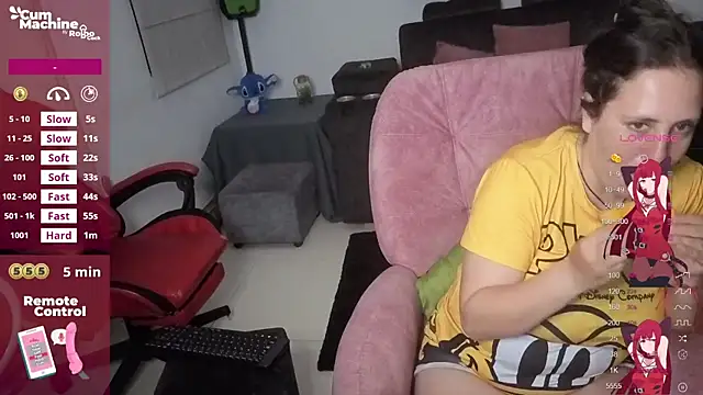 Snapshot of valery_adams1 chatting on 09-18-25, 03:52 valery adams1 online show from 09-18-25, 03:52