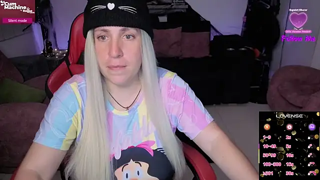 Snapshot of valery_adams1 chatting on 10-16-25, 04:24 valery adams1 online show from 10-16-25, 04:24