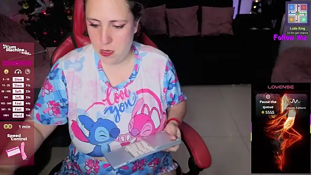 Snapshot of valery_adams1 chatting on 11-19-25, 03:50 valery adams1 online show from 11-19-25, 03:50