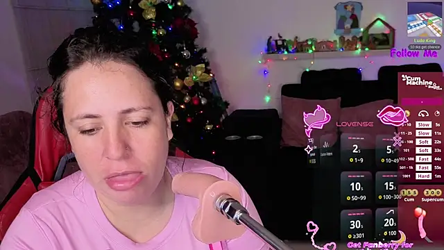 Snapshot of valery_adams1 chatting on 12-05-25, 03:59 valery adams1 online show from 12-05-25, 03:59