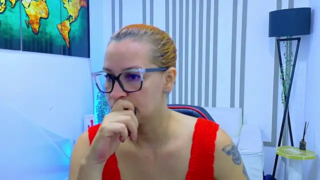 Britney taylor  online show from 10-30-25, 10:21