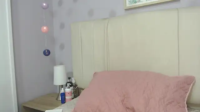 amy le01 online show from 03-04-25, 01:17