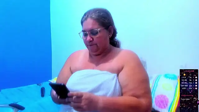 Snapshot of BBW_Michelle chatting on 01-17-25, 05:53 BBW Michelle online show from 01-17-25, 05:53