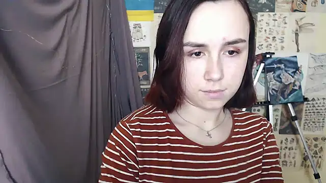 VeryVeryVeryShy  online show from 01-09-25, 12:41