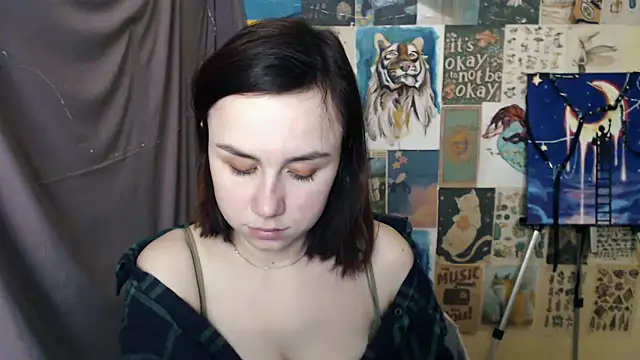 VeryVeryVeryShy  online show from 02-19-25, 09:50