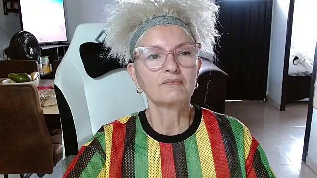 bety-cum2 online show from 02-04-26, 03:07