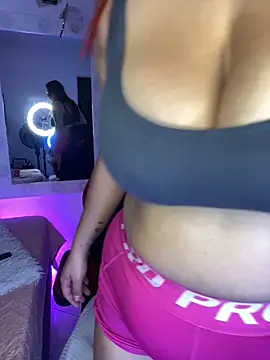 Snapshot of Kaarol69 chatting on 10-30-25, 11:22 Kaarol69 online show from 10-30-25, 11:22