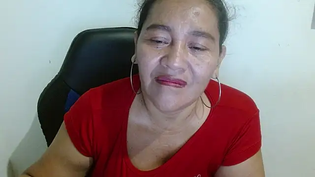 Snapshot of katia_mature chatting on 01-26-25, 03:59 katia mature online show from 01-26-25, 03:59