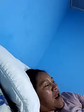 Snapshot of katia_mature chatting on 02-09-25, 08:13 katia mature online show from 02-09-25, 08:13