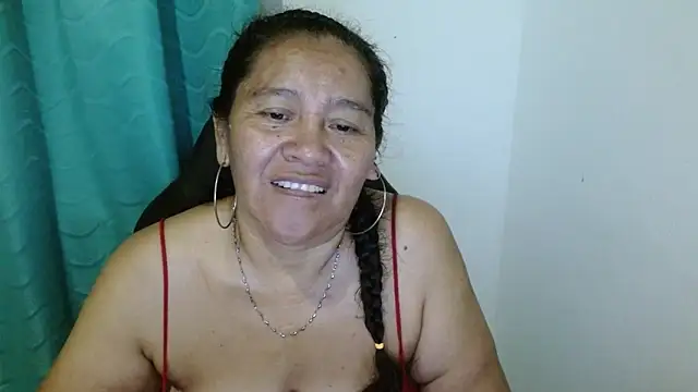 Snapshot of katia_mature chatting on 02-14-25, 09:13 katia mature online show from 02-14-25, 09:13