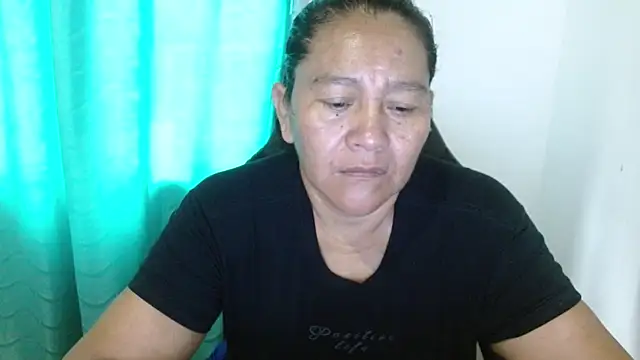 Snapshot of katia_mature chatting on 02-23-25, 12:05 katia mature online show from 02-23-25, 12:05