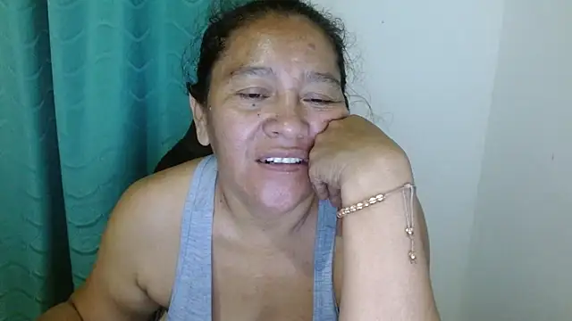 Snapshot of katia_mature chatting on 02-23-25, 11:36 katia mature online show from 02-23-25, 11:36