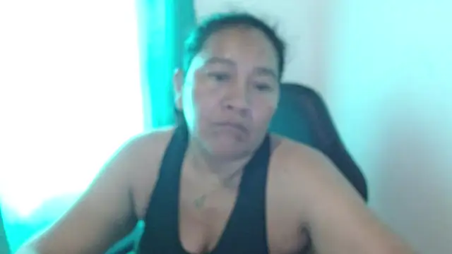 Snapshot of katia_mature chatting on 03-12-25, 07:28 katia mature online show from 03-12-25, 07:28