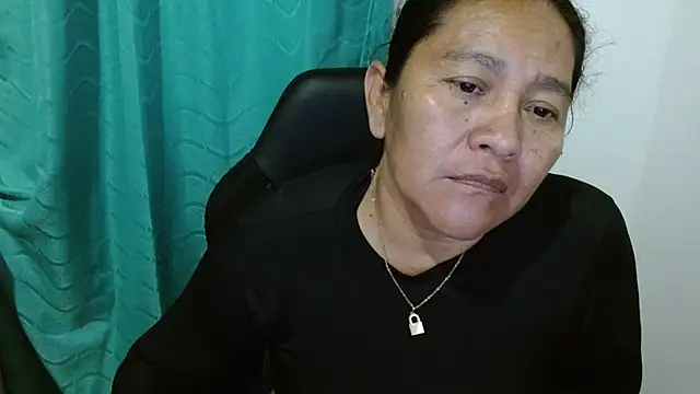 Snapshot of katia_mature chatting on 03-18-25, 07:30 katia mature online show from 03-18-25, 07:30