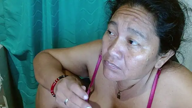 Snapshot of katia_mature chatting on 03-19-25, 05:52 katia mature online show from 03-19-25, 05:52