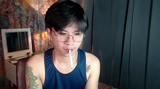 Snapshot of Sexy_Handsome_Drex chatting on 01-21-25, 09:35 Sexy Handsome Drex online show from 01-21-25, 09:35