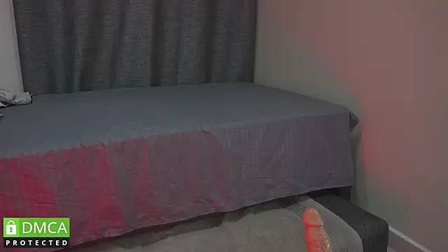 Snapshot of Dubois_Amy chatting on 01-17-25, 11:18 Dubois Amy online show from 01-17-25, 11:18