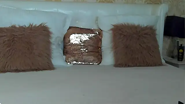 GiannaElliss online show from 12-18-24, 04:20