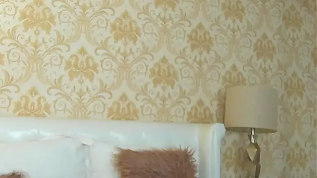 GiannaElliss online show from 01-14-25, 03:43